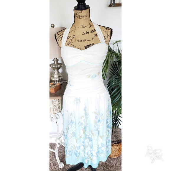 Trixxi Dresses & Skirts - Halter dress floral blue medium